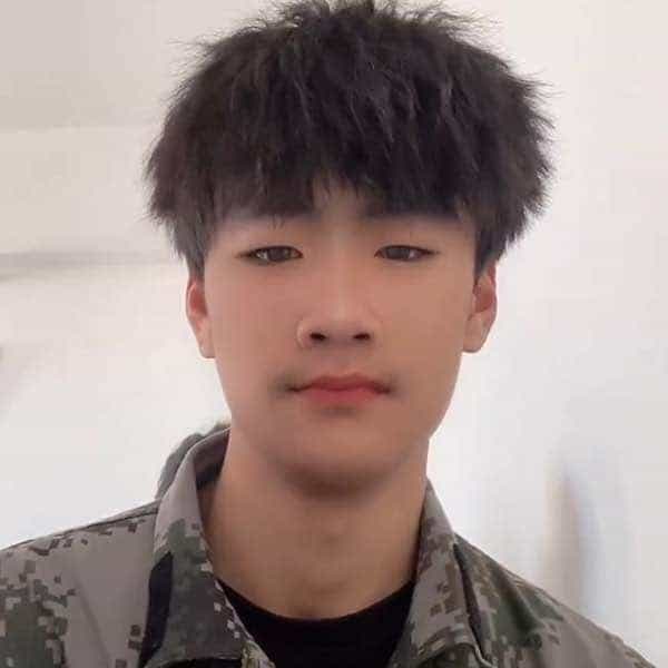 河北21岁单身帅哥真诚找对象-青海征婚相亲网