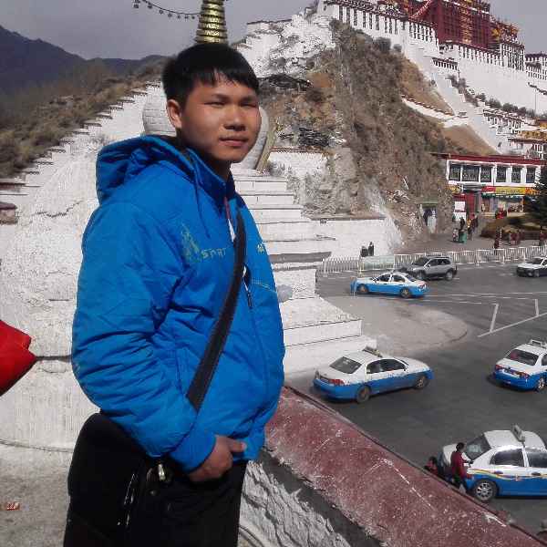 广西33岁单身帅哥真诚找对象-青海征婚相亲网