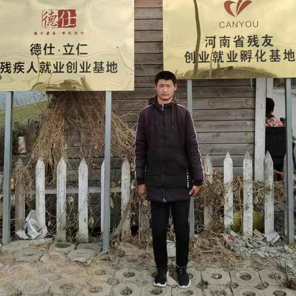 河南25岁单身帅哥真诚找对象-青海征婚相亲网