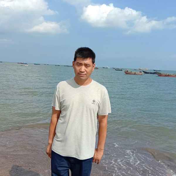 辽宁43岁单身帅哥真诚找对象-青海征婚相亲网