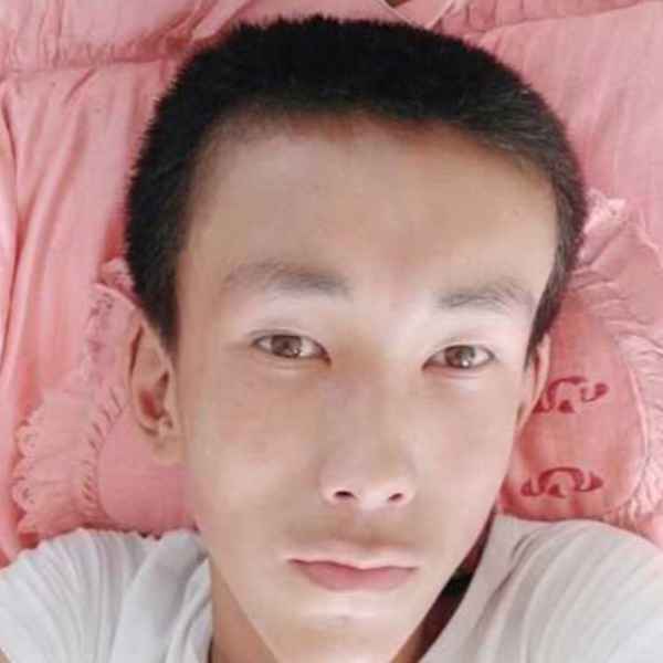山东21岁单身帅哥真诚找对象-青海征婚相亲网