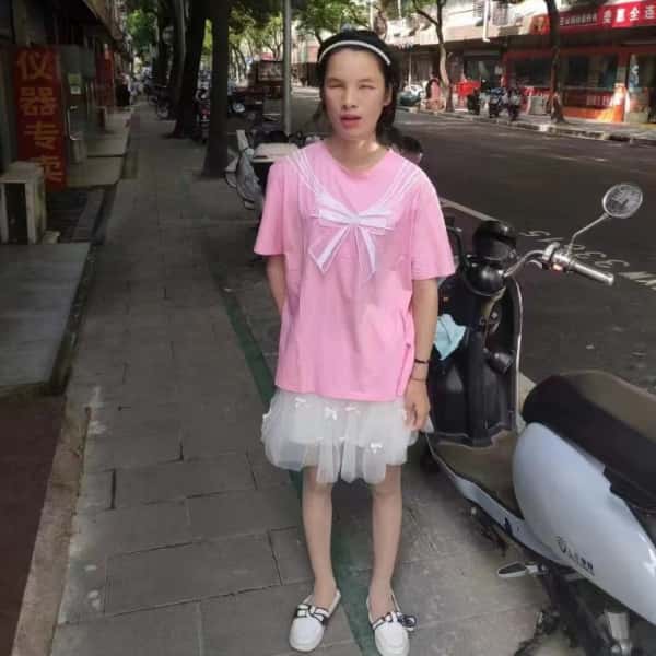 上海27岁单身美女真诚找对象-青海征婚相亲网