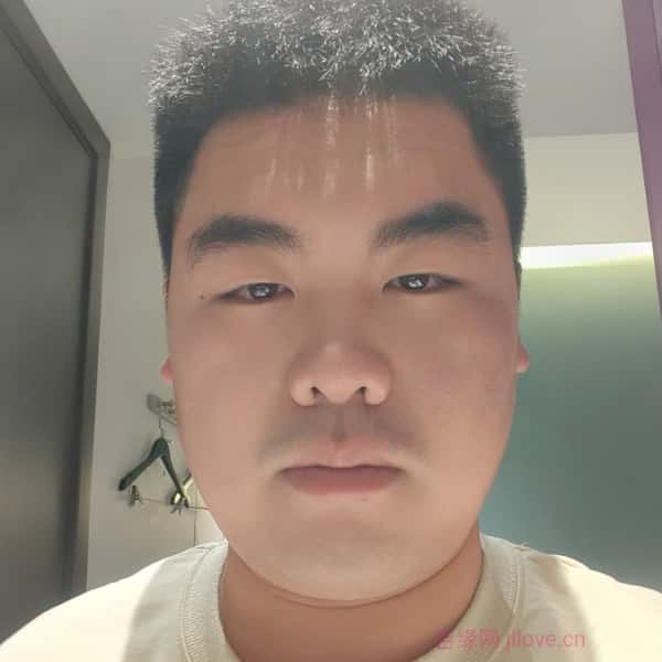 福建24岁单身帅哥真诚找对象-青海征婚网