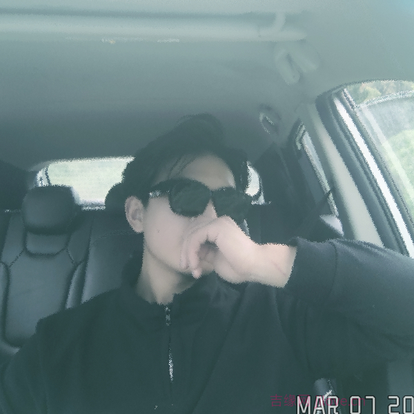 重庆21岁单身帅哥真诚找对象-青海征婚相亲网
