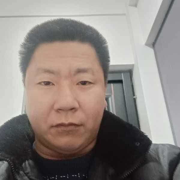 35岁岁四川单身帅哥 - 青海吉缘网