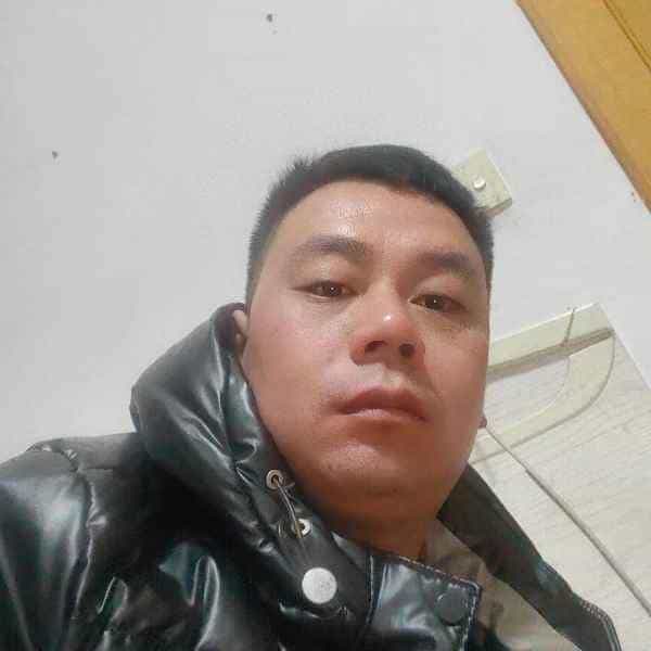 35岁岁河北单身帅哥 - 青海吉缘网