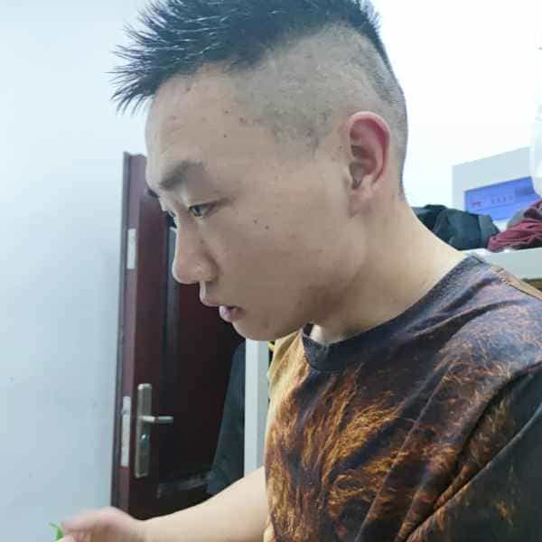 29岁岁四川单身帅哥 - 青海吉缘网