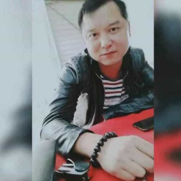 40岁岁湖南单身帅哥 - 青海吉缘网