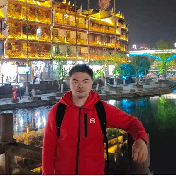 39岁岁广东单身帅哥 - 青海吉缘网