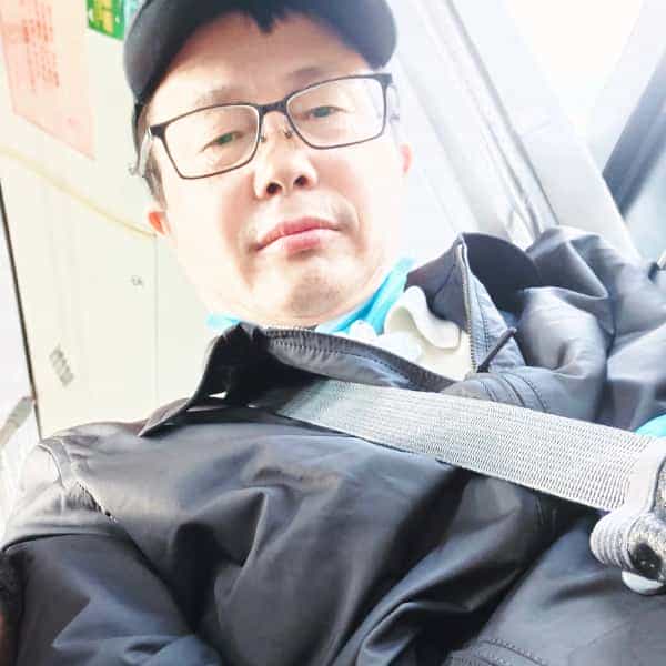 57岁岁上海单身帅哥 - 青海吉缘网
