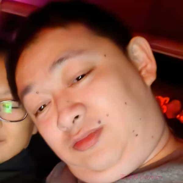 39岁岁辽宁单身帅哥 - 青海吉缘网