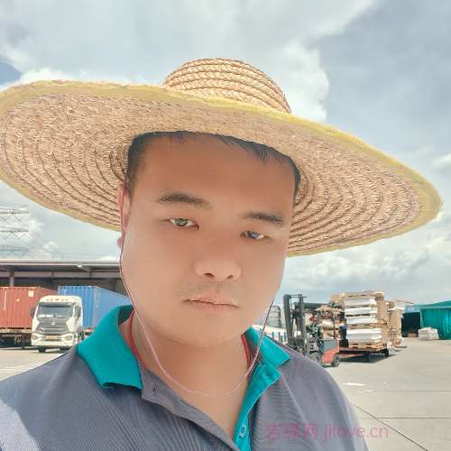 33岁岁湖南单身帅哥 - 青海吉缘网